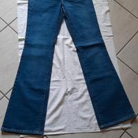 Jeans da donna. Marca Exte'