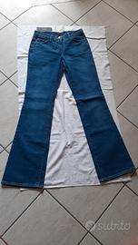 Jeans da donna. Marca Exte'
