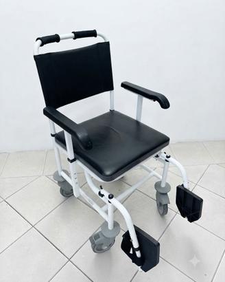 Sedia a rotelle carrozzina Surace per doccia