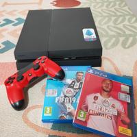 PlayStation 4 nuova con joystick e 2 giochi 