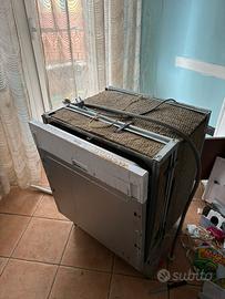 Lavastoviglie da incasso IGNIS