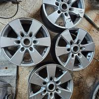 cerchioni in lega mitsubishi pajero R16