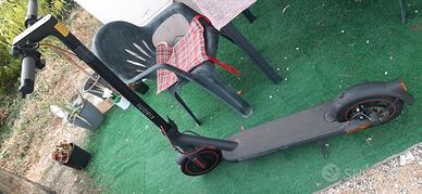 Monopattino elettronico xiaomi