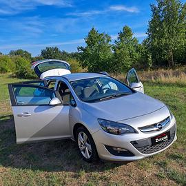 Opel Astra 1.7 CDTI 110CV Sports Tourer Cosmo