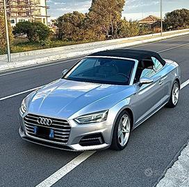Audi A5 Cabrio 2.0 TDI 190 CV S tronic Design
