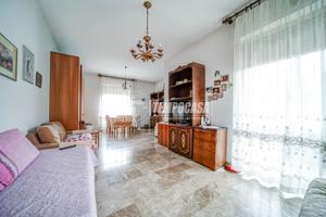 GALLARATE - QUADRILOCALE DA RISTRUTTURARE IN CENTR