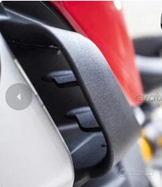 Ali Ducati Streetfighter V2