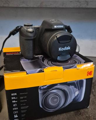 Kodak Pixpro AZ528