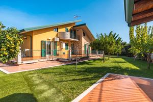 Rif.LA58| villa acireale