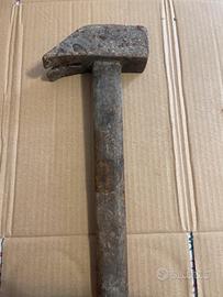 Martello antico