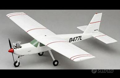 Aeromodello RC Victor Aviomodelli  con motore