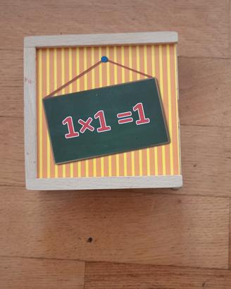 Flashcards in legno per imparare tabelline 