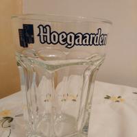 Bicchieri di marca Hoegaarden 