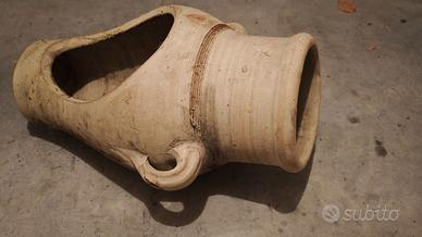 Anfora in terracotta orrizzontale