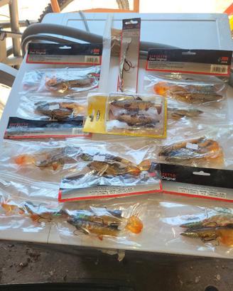 12 esche nuove per la pesca