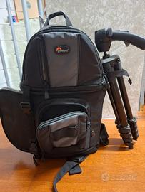 zaino monospalla e cavalletto manfrotto