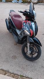 Beverly 350 sport Turing