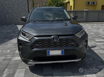 Toyota RAV4 AWD LONGE