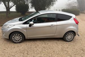 Ford fiesta 1.4 tdci titanium