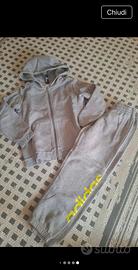 tuta Adidas bimbo tg 7/8 anni 