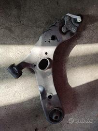 Braccio oscill ant. dx TOYOTA VERSO 1598cc D2016