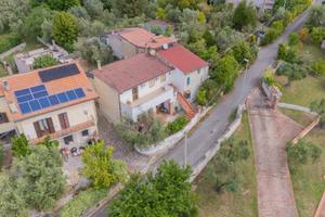 Appartamento di 104 m² con 4 locali a Fara in Sabi