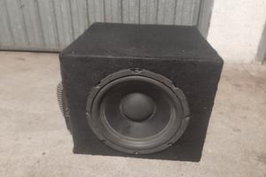 Subwoofer amplificato Magnat/ Phonocar 