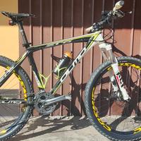 Mountain bike 26" Olmo ZR6 tg.M