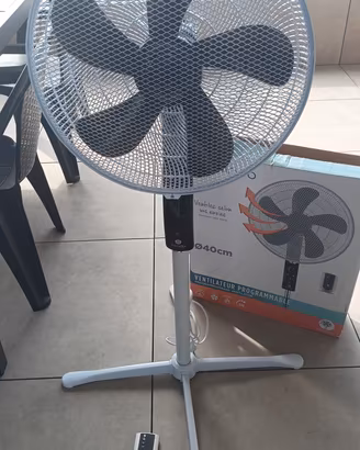 ventilatore programmabile 40cm telecomando Klindi