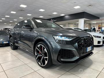 Audi RS Q8 TFSI V8 quattro tiptronic