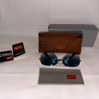 Occhiali Ray-Ban unisex, mai usati