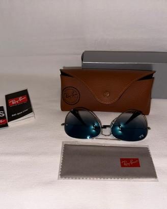 Occhiali Ray-Ban unisex, mai usati