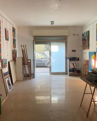 MONOLOCALE A GROTTAGLIE