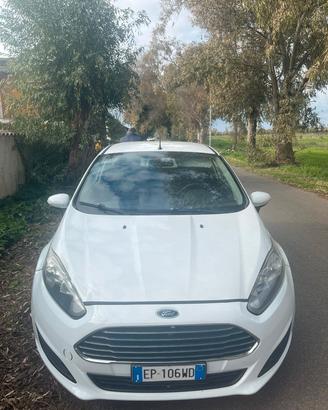 Ford fiesta 2014