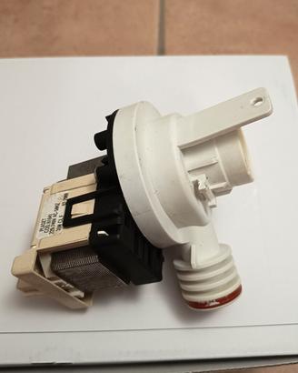 Pompa scarico lavastoviglie SMEG 