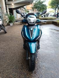 Piaggio Beverly 300 i.e. Hpe