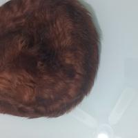 Cappello da donna in pelliccia. 