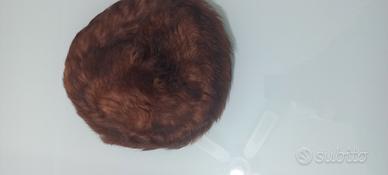 Cappello da donna in pelliccia. 