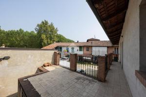 CASA SEMINDIPENDENTE A ARIGNANO