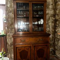 Credenza d’antiquariato fine ‘800 Stile Umbertino