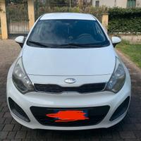 KIA RIO 1100