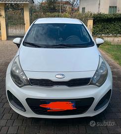 KIA RIO 1100