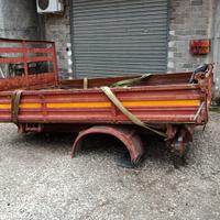 Ribaltabile trilaterale