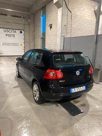 Golf 5 1.9 105 cv