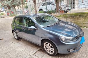 VOLKSWAGEN Golf 1.6 TDI DPF 5p.