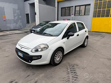 FIAT PUNTO 1.3 MULTIJET 75CV – OK NEOPATENTATI –