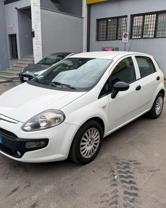 FIAT PUNTO 1.3 MULTIJET 75CV – OK NEOPATENTATI –