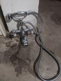 Rubinetteria per vasca da bagno