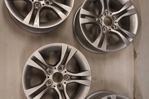 Set 4 cerchi in lega 16" originali BMW -restaurati