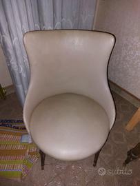 poltroncine in pelle